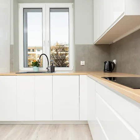 Emilii Plater By Renters Apartment Warsaw