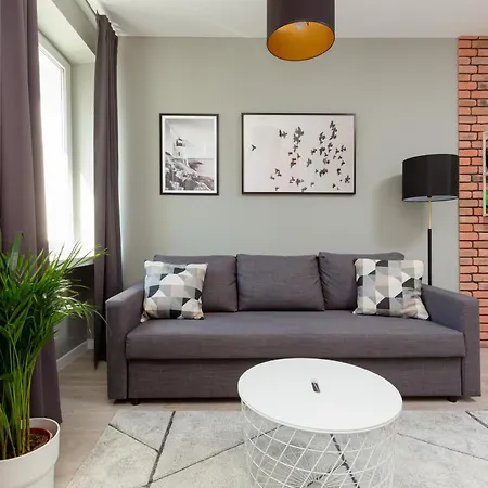 Emilii Plater By Renters Apartment *
